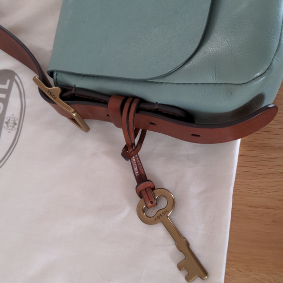 Fossil "Harper" Small Flap Crossbody in Baby Blue - Picture 3 of 7